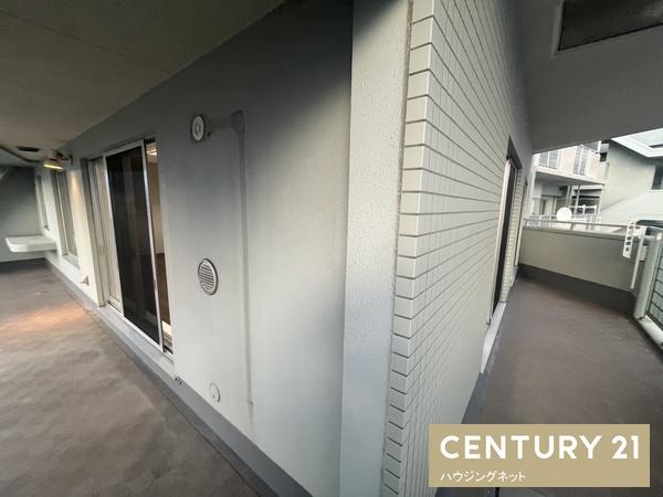 ヒューマンスクエア本宮アートヴィレッジ(バルコニー)