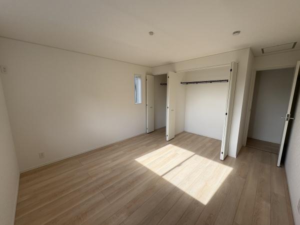 盛岡市 高松4丁目 建売物件(寝室)