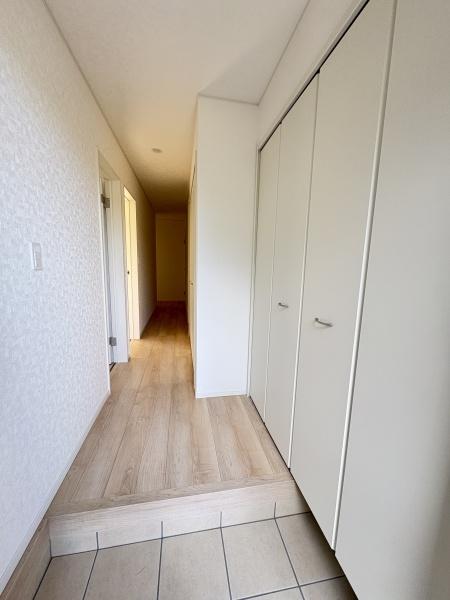 盛岡市 高松4丁目 建売物件(玄関)