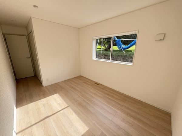 盛岡市 高松4丁目 建売物件(洋室)
