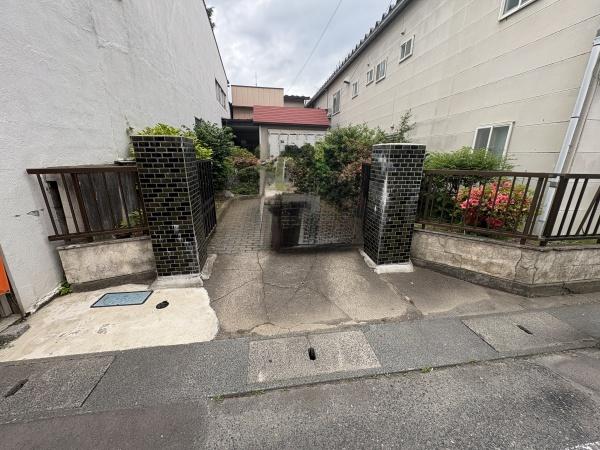 盛岡市　新田町　売地
