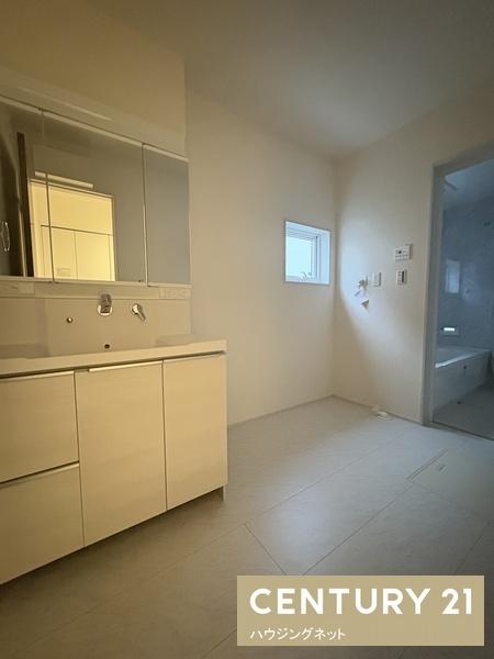 紫波町 高水寺 4号棟(リビング)