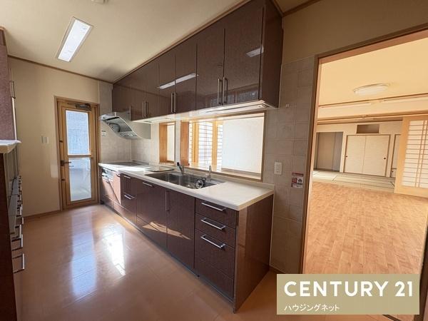 盛岡市三ツ割字岩清水