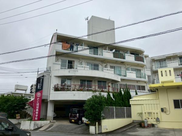 グランシャトレ安慶田