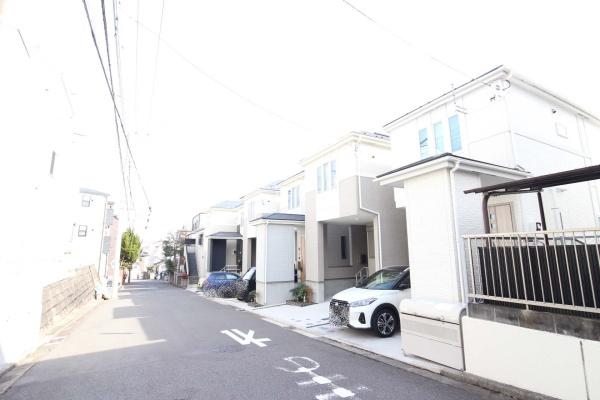 丸山台2丁目築浅戸建