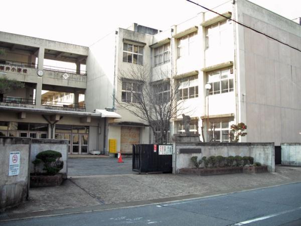 大和郡山市九条町の土地(郡山中学校)