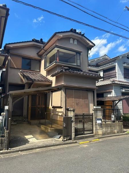 奈良市出屋敷町の中古一戸建