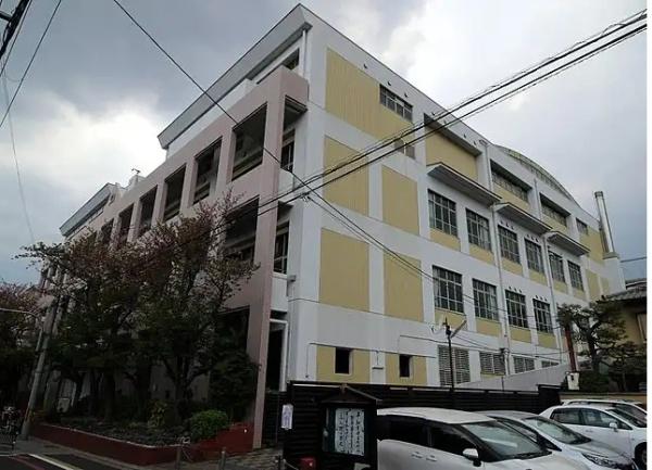 京都市下京区西洞院通綾小路下る綾西洞院町の中古一戸建て(洛央)