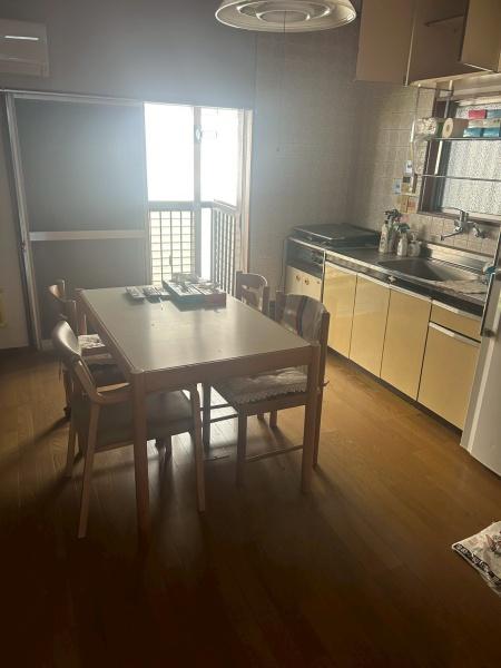 奈良市三松２丁目の中古一戸建て