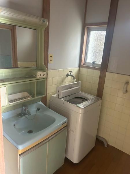奈良市三松２丁目の中古一戸建て