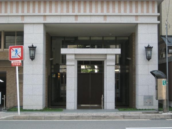 パークホームズ今出川(エントランス)
