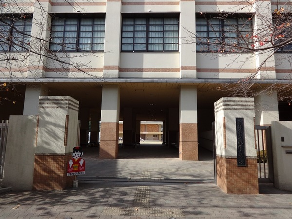 レスタージュ西陣(京都市立乾隆小学校)