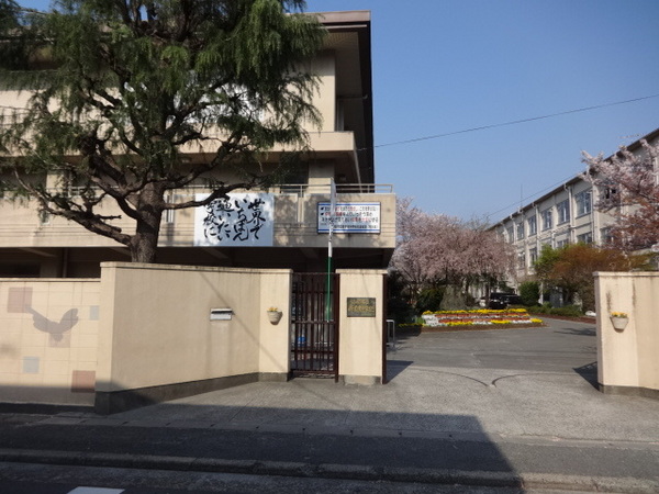 京都市左京区修学院千万田町の新築一戸建(京都市立修学院中学校)