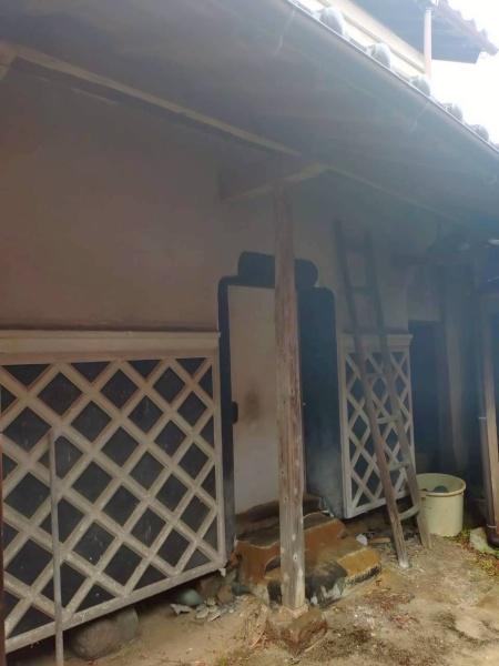 生駒市鹿畑町の中古一戸建て