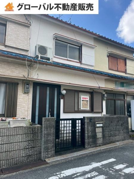 生駒市俵口町の中古テラスハウス