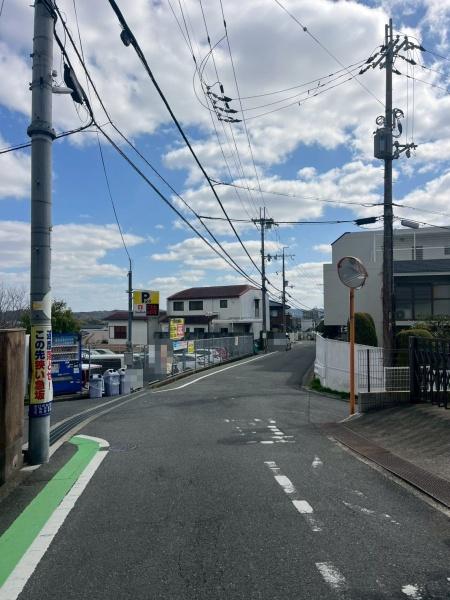 生駒市俵口町の中古テラスハウス