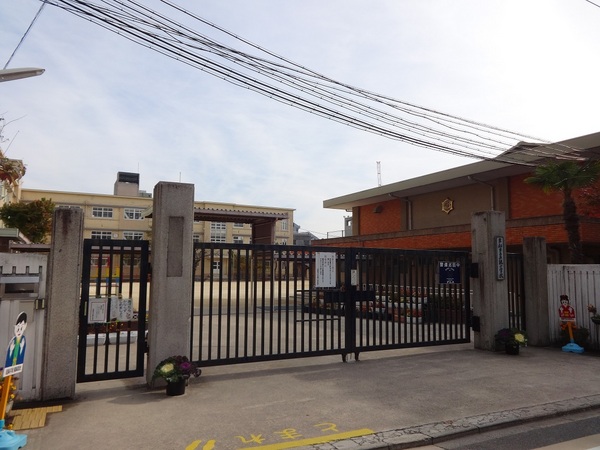 京都市上京区東西俵屋町の新築一戸建(京都市立正親小学校)