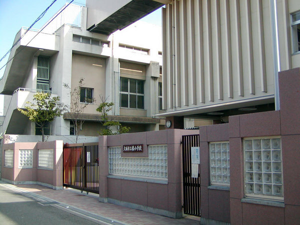 大阪市西成区松1丁目の中古一戸建て(大阪市立橘小学校)