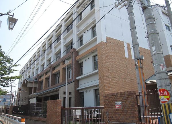 大阪市西成区太子1丁目の中古一戸建て(大阪市立新今宮小学校)