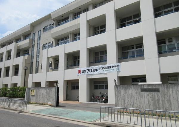 守口市佐太中町３丁目の土地(庭窪中学校)