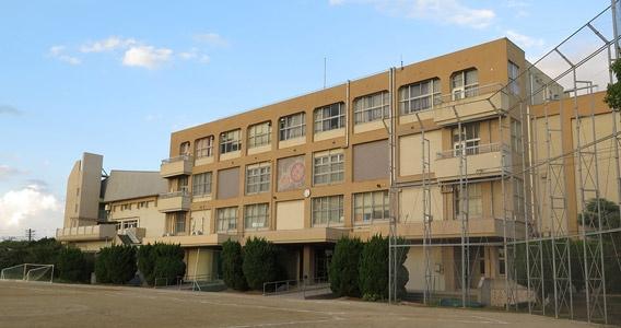 松原市北新町5丁目の中古一戸建て(松原第三中学校)