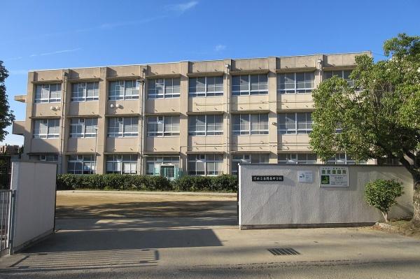 堺市北区金岡町の土地(金岡南中学校)