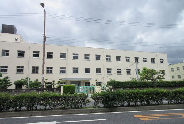 大阪市生野区巽北１丁目の中古一戸建て(大阪市立巽中学校)