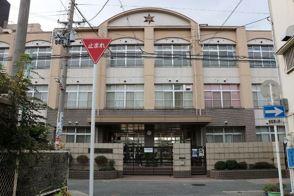 大阪市西成区千本北２丁目の新築一戸建(大阪市立成南中学校)