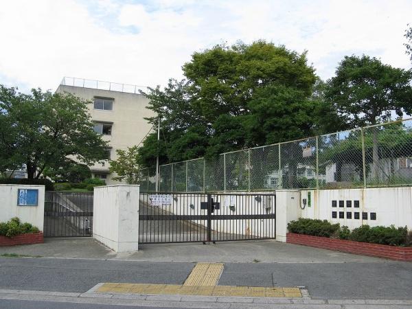 豊中市熊野町１丁目の中古一戸建て(第十五中学校)