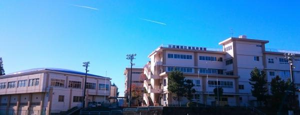 川崎市宮前区潮見台の中古一戸建て(川崎市立菅生中学校)