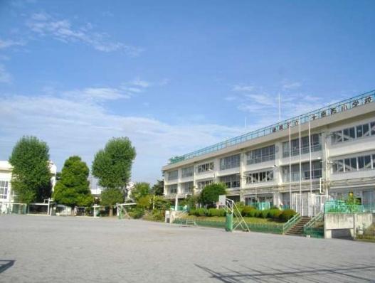 練馬区西大泉4丁目の中古一戸建て(練馬区立大泉西小学校)