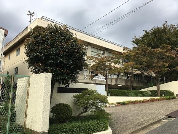 松戸市根木内の中古一戸建て(根木内中学校)