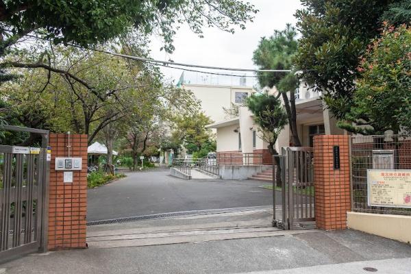 中野区鷺宮４丁目の中古一戸建て(中野区立明和中学校)