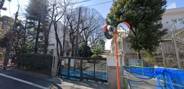 練馬区桜台5丁目の中古一戸建て(練馬区立開進第三中学校)