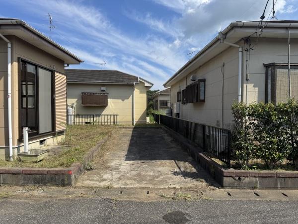 茂原市粟生野の中古一戸建て