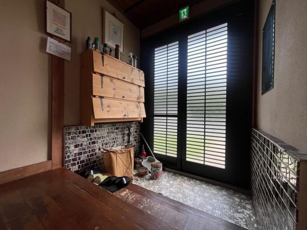 山武市蓮沼ロの中古一戸建て(玄関)