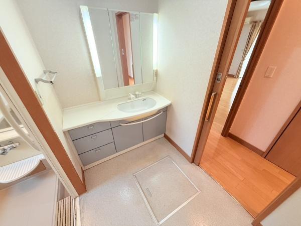 茂原市国府関の中古一戸建て