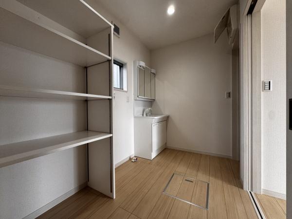 八街市八街ほの新築一戸建