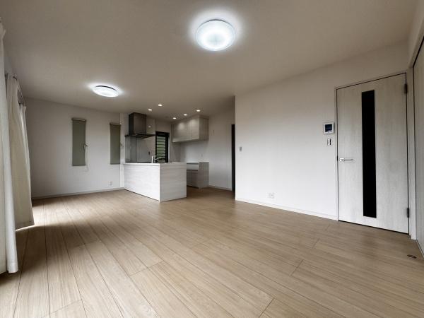 八街市八街ほの新築一戸建