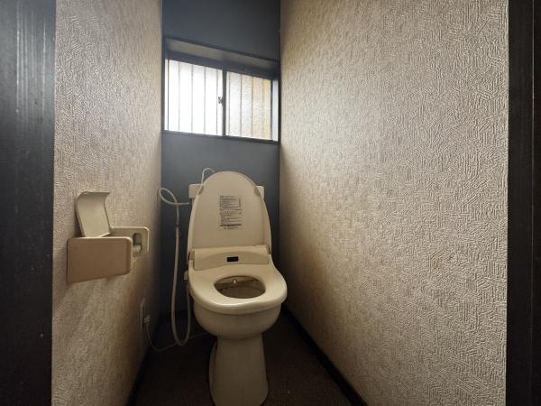 八街市八街ほの中古一戸建て(トイレ)