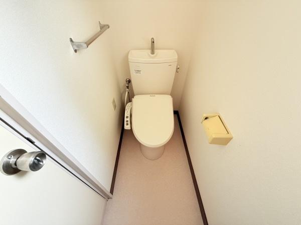 茂原市緑ケ丘4丁目の中古一戸建て(トイレ)