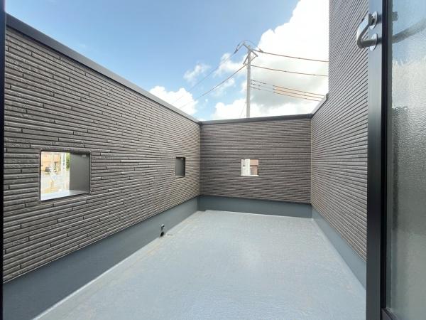 八街市八街にの新築一戸建(バルコニー)