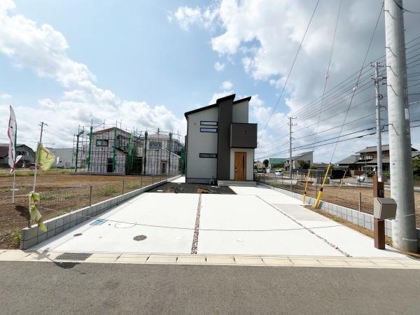 八街市八街にの新築一戸建(駐車場)