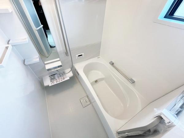 八街市八街にの新築一戸建(バス)