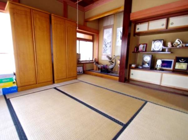 山武市松尾町借毛本郷の中古一戸建て