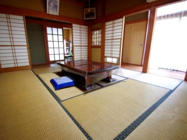 山武市松尾町借毛本郷の中古一戸建
