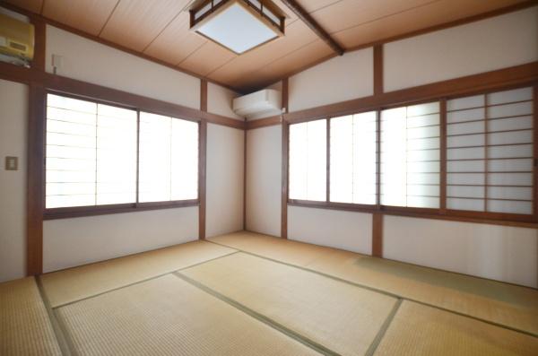 八街市八街にの中古一戸建て