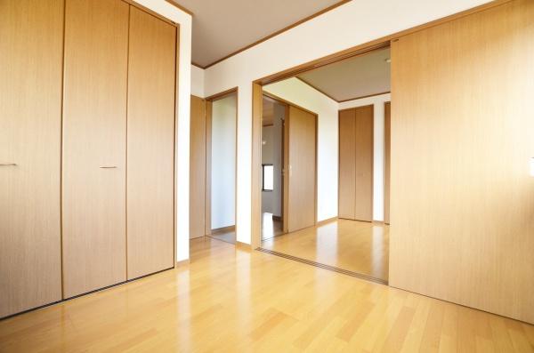 八街市八街ろの中古一戸建て