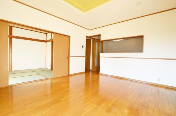 八街市東吉田の中古一戸建て