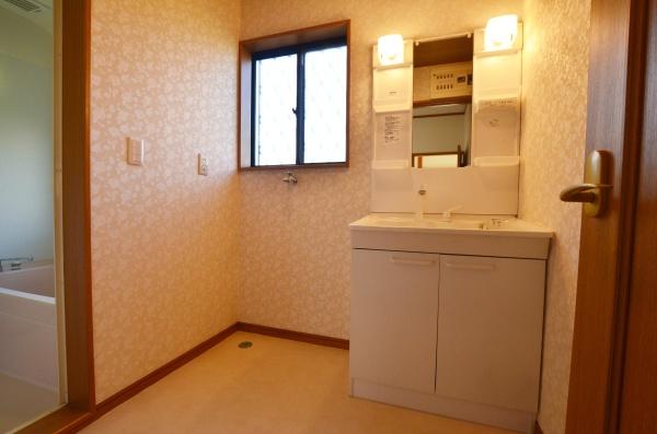 八街市東吉田の中古一戸建て